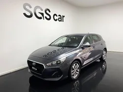 Cinza Usado 2019 Hyundai i30 Style | € 12.300 (Preço justo)