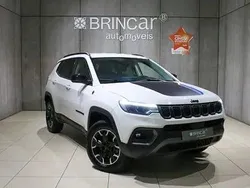Branco Usado 2023 Jeep Compass SUV | € 27.490 (Preço justo)