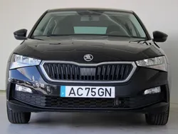 Preto Usado 2020 Skoda Scala Ambition Citadino | € 14.500 (Preço justo)