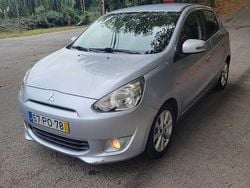 Usado 2015 Mitsubishi Space Star Sedan | € 7.500