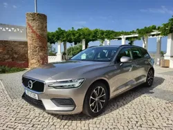 Cinzento Usado 2018 Volvo V60 Momentum Carrinha | € 23.900 (Preço justo)