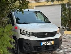 Branco Usado 2019 Peugeot Partner Van | € 14.900 (Preço elevado)