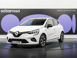 Branco Usado 2021 Renault Clio V LIMITED Citadino | € 15.990 (Preço justo)