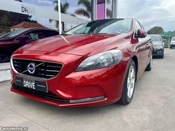 Vermelho Usado 2014 Volvo V40 Momentum Carrinha | € 10.900 (Bom preço)