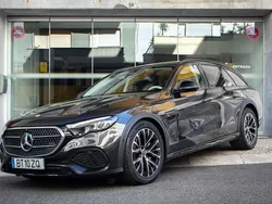 Cinza Usado 2024 Mercedes E300 Carrinha | € 75.000