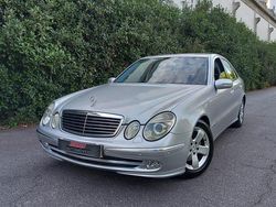 Cinza Usado 2005 Mercedes E220 Avantgarde Sedan | € 9.450 (Preço justo)