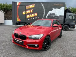 Vermelho Usado 2016 BMW 118 Sport Line Citadino | € 16.990 (Preço elevado)