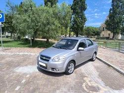 Usado 2008 Chevrolet Aveo Sedan | € 3.900