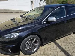 Usado 2013 Volvo V40 R-Design Carrinha | € 11.250 (Bom preço)