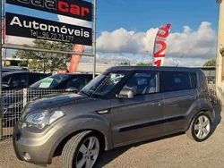 Cinzento Usado 2010 Kia Soul SUV | € 9.250