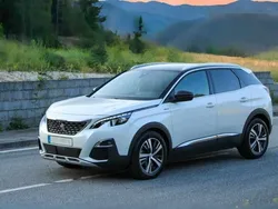 Branco Usado 2017 Peugeot 3008 | € 15.950 (Preço justo)