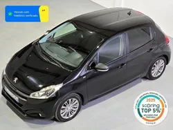 Preto Usado 2016 Peugeot 208 Style Citadino | € 8.900 (Super Preço)