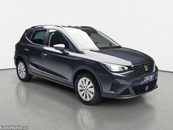 Cinza Usado 2023 Seat Arona Style SUV | € 17.799 (Preço justo)