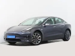 Cinzento Usado 2020 Tesla Model 3 Sedan | € 26.750 (Preço justo)