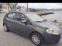 Cinzento Usado 2010 Fiat Punto Citadino | € 2.200 (Preço justo)