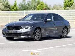 Cinzento Usado 2019 BMW 330e Performance Sedan | € 30.990 (Caro)
