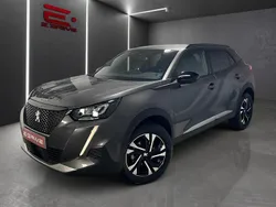 Cinza Usado 2023 Peugeot 2008 Allure SUV | € 21.980 (Preço justo)