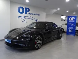 Preto Usado 2021 Porsche Taycan Sedan | € 74.950 (Bom preço)
