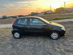 Usado 2003 Fiat Punto Citadino | € 1.000 (Super Preço)