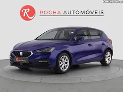 Azul Usado 2021 Seat Leon Style Citadino | € 15.499 (Bom preço)