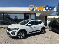 Branco Usado 2022 Dacia Sandero Expression Citadino | € 15.490 (Bom preço)
