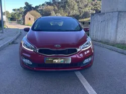 Vermelho Usado 2014 Kia Ceed | € 12.390