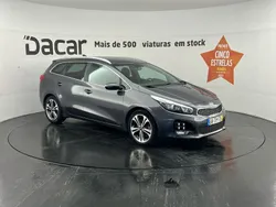 Cinzento Usado 2017 Kia Ceed Sportswagon GT-Line Carrinha | € 13.599 (Preço justo)