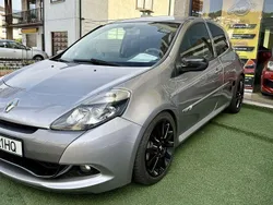 Usado 2009 Renault Clio R.S. R.S. Citadino | € 22.999