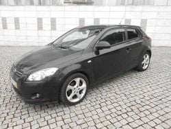 Preto Usado 2008 Kia Ceed Citadino | € 3.750 (Preço elevado)