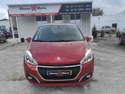 Vermelho Usado 2016 Peugeot 208 Style Citadino | € 10.990 (Preço justo)