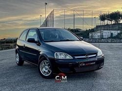 Preto Usado 2004 Opel Corsa Citadino | € 2.999 (Bom preço)