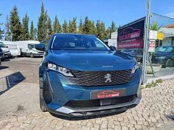 Azul escuro Usado 2021 Peugeot 3008 Allure SUV | € 22.900