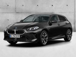 Preto sapphire metalizada Novo 2025 BMW 116 M Sport Citadino | € 36.950 (Preço justo)