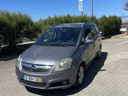 Usado 2006 Opel Zafira Monovolume | € 1.700
