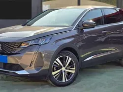 Cinzento Usado 2022 Peugeot 3008 | € 23.900 (Preço justo)
