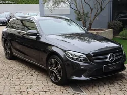 Preto Usado 2020 Mercedes C300e Avantgarde | € 27.950 (Preço justo)