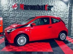 Vermelho Usado 2019 Toyota Aygo X-play Citadino | € 10.750
