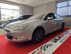 Cinzento Usado 2010 Citroën C5 Exclusive Sedan | € 9.980 (Caro)