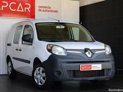 Branco Usado 2016 Renault Kangoo Monovolume | € 6.500