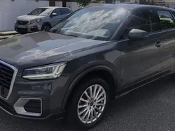Cinza escuro Usado 2020 Audi Q2 Business SUV | € 23.990