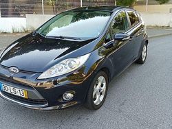 Preto Usado 2011 Ford Fiesta Titanium Citadino | € 4.000 (Super Preço)