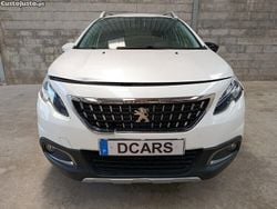 Branco Usado 2017 Peugeot 2008 Allure SUV | € 5.680