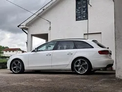Usado 2010 Audi A4 Sport Sedan | € 11.500 (Preço elevado)