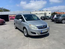 Cinza Usado 2008 Opel Zafira Cosmo Monovolume | € 5.900