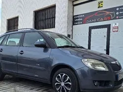 Usado 2008 Skoda Fabia Sedan | € 3.250 (Preço justo)