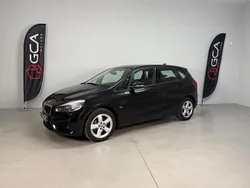 Preto Usado 2017 BMW 216 Active Tourer Sport Line Monovolume | € 16.900 (Preço justo)