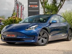 Azul Usado 2021 Tesla Model 3 Standard Range Plus Sedan | € 28.900 (Preço justo)