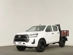 Branco Usado 2021 Toyota HiLux Pickup | € 38.990 (Preço elevado)