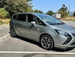 Cinzento Usado 2015 Opel Zafira Monovolume | € 11.950 (Preço justo)