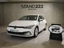 Branco Usado 2022 VW Golf VIII Life Citadino | € 20.850 (Preço justo)